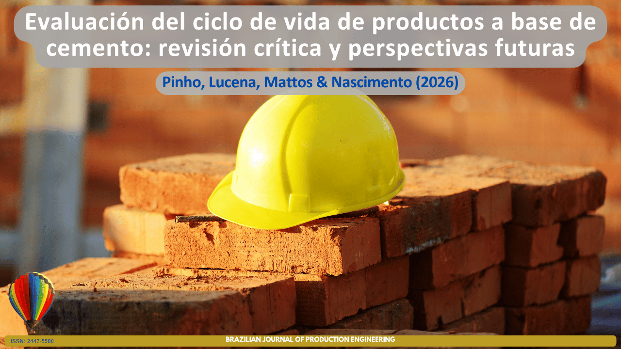Portada del artículo "Evaluación del ciclo de vida de productos de base cementicia: revisión crítica y perspectivas futuras". La imagen muestra un casco de seguridad amarillo colocado sobre una pila de ladrillos en un entorno de construcción, simbolizando la evaluación de los impactos ambientales, la sostenibilidad de los materiales cementicios y la búsqueda de mejoras a lo largo de todo el ciclo de vida de los productos de la construcción.